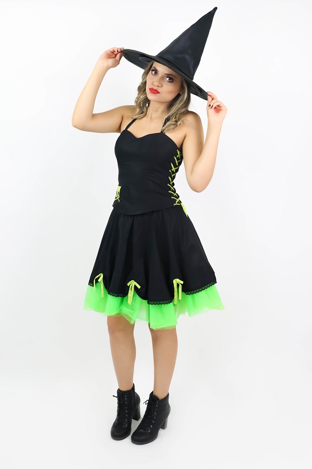 Bruxa 80s corpete saia fita verde